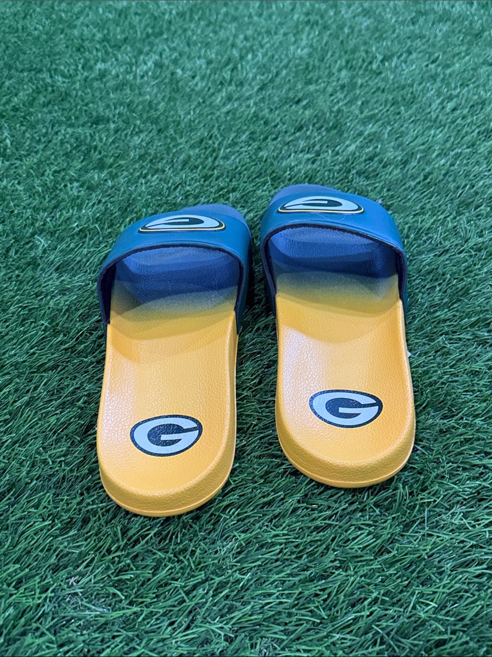 Men’s NFL Green Bay Packers Slide Sandals - Picture 4 of 6